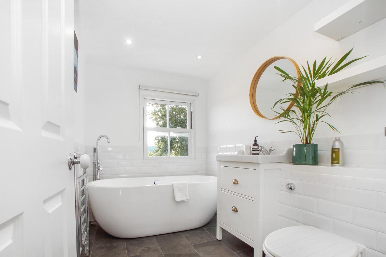 Ferienwohnung Bright, Stylish & Cosy 3-Bed Flat Near Mile End London Exterior foto